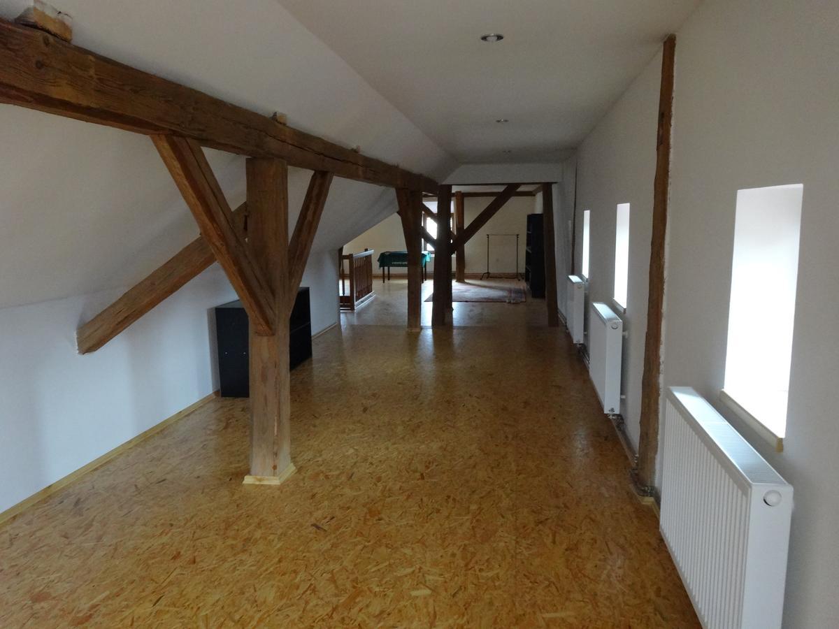 Hostinec U Janatu S Ubytovanim Cestin Bagian luar foto